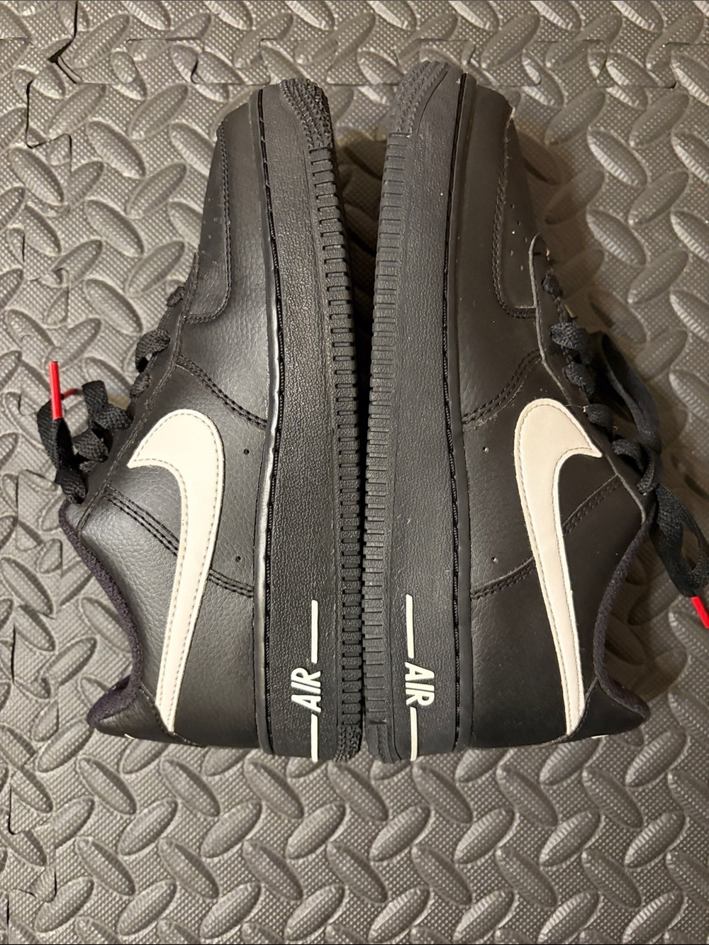 Nike Air Force 1 Low Kids Black Sneakers with White Swoosh and Red Interior - Picture 3 of 13